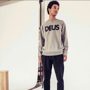 Deus Ex Machina All Caps Crew Sweatshirt S